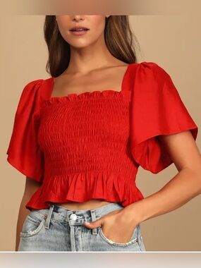 Lulu’s medium Red Smocked Flutter Sleeve Top summer romantic linen date night
